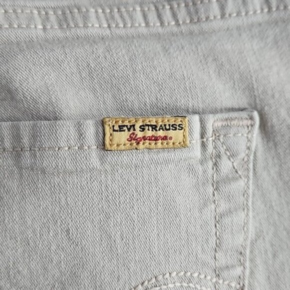 Levi's Jeans Women's Size 14 Misses (34x30) Tan Signature Low Rise Bootcut - Picture 15 of 16